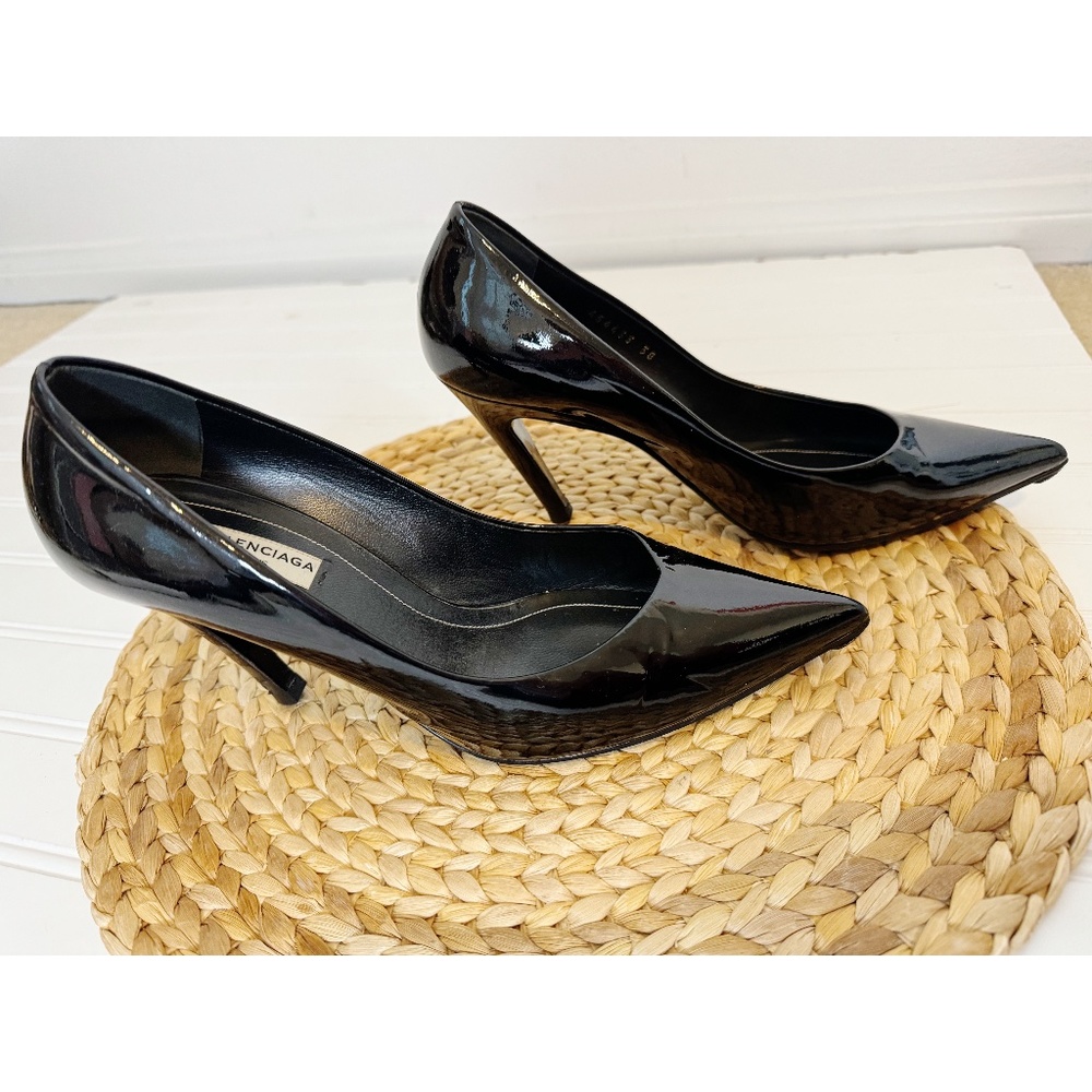 BALENCIAGA Tallon Slash Slanted Patent-Leather Heel Pumps - Black - Picture 12 of 12